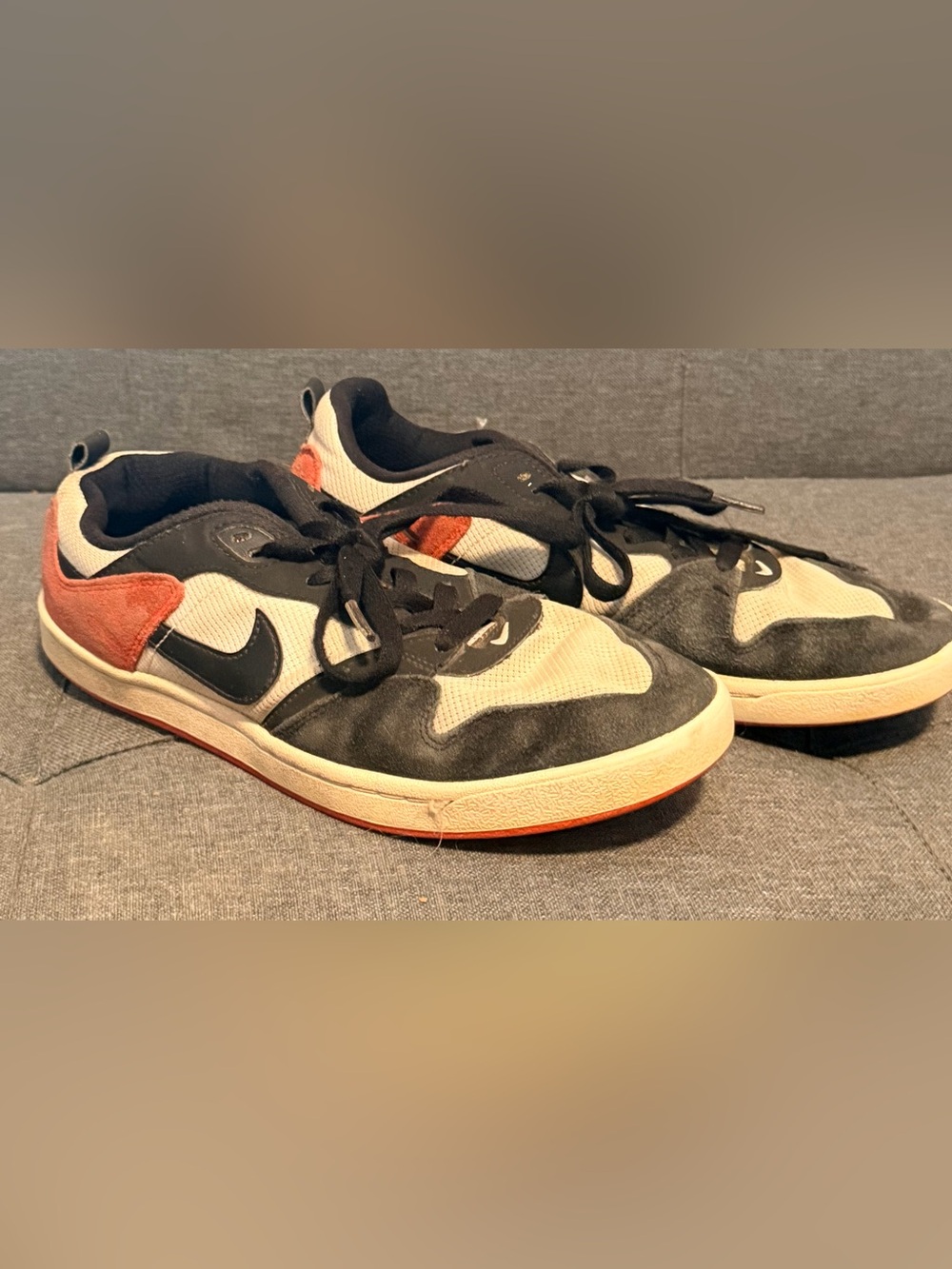 Nike SV Allyoop Size 8